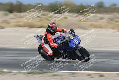 media/Nov-15-2025-Race Pace (Sat) [[8de605a2d8]]/Verified Riders/Turn 8 Inside (935am)/